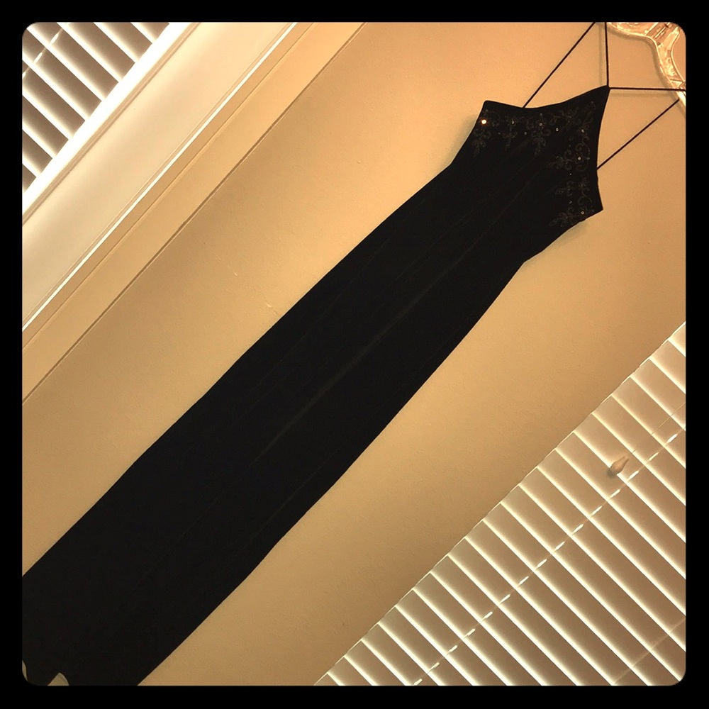 Black Velvet Formal